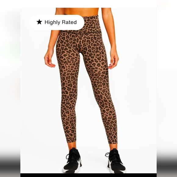 Nike Pants - Nike Women's Cheetah leggings!!